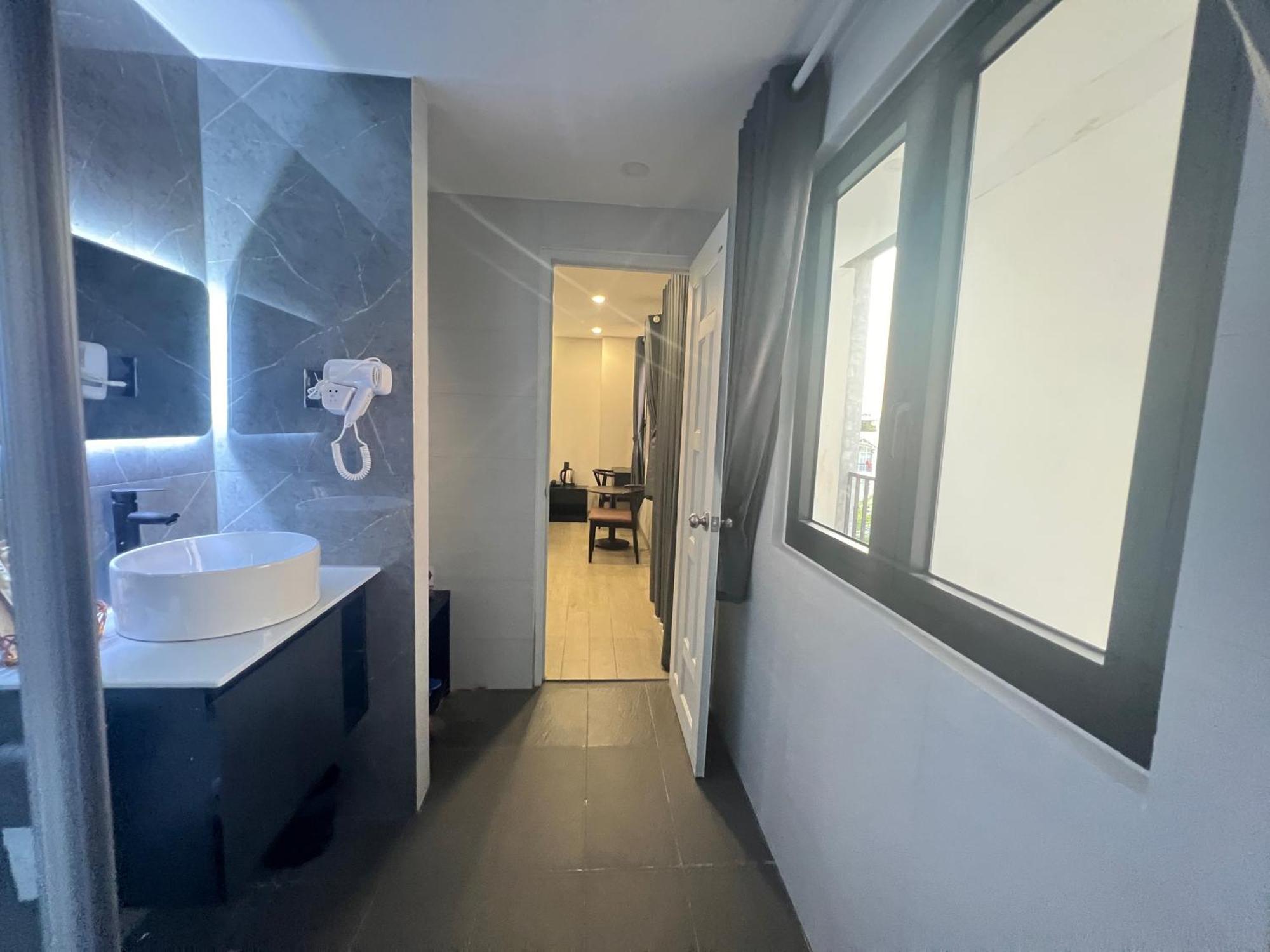 G Hotel Sai Gon Ho Şi Min Exterior foto