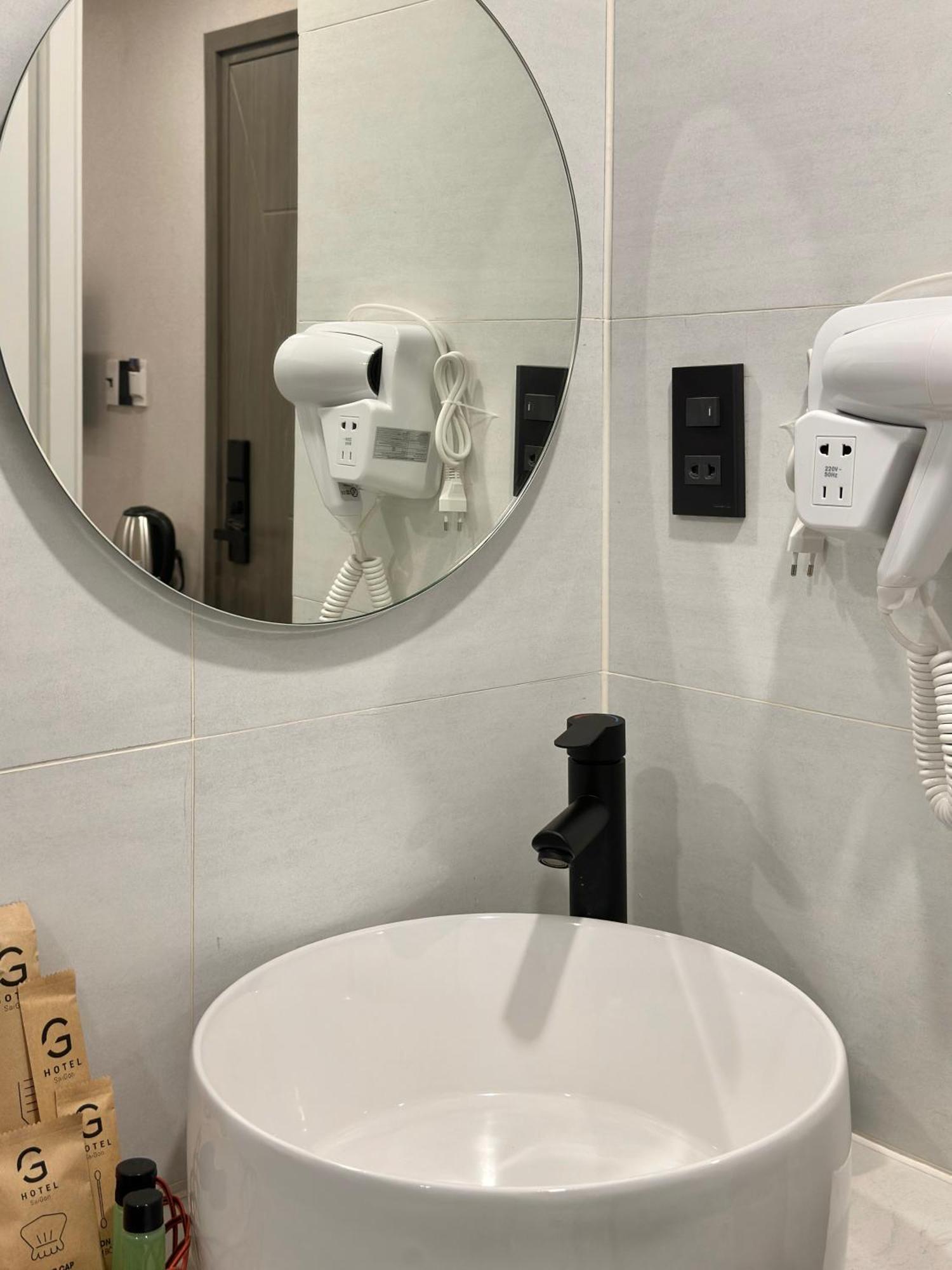 G Hotel Sai Gon Ho Şi Min Exterior foto